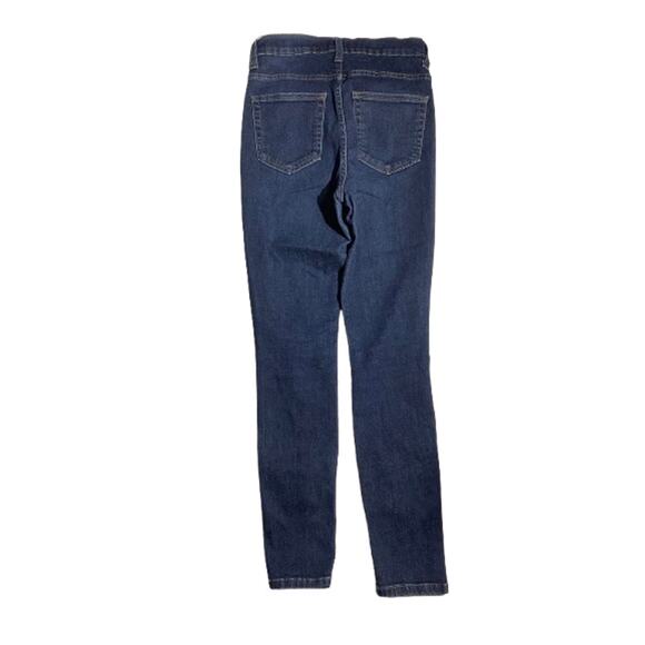 Carly Jean LA Skinny Jeans Women’s 27- Distressed Knees, Stretch, Casual - Picture 2 of 8